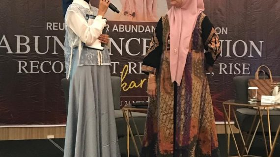 Suasana kelas Teh Febby Ngaji Roso pengembangan diri dan solusi finansial